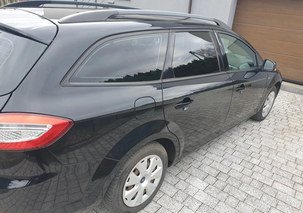 Ford Mondeo cena 25700 przebieg: 173000, rok produkcji 2011 z Rybnik małe 56